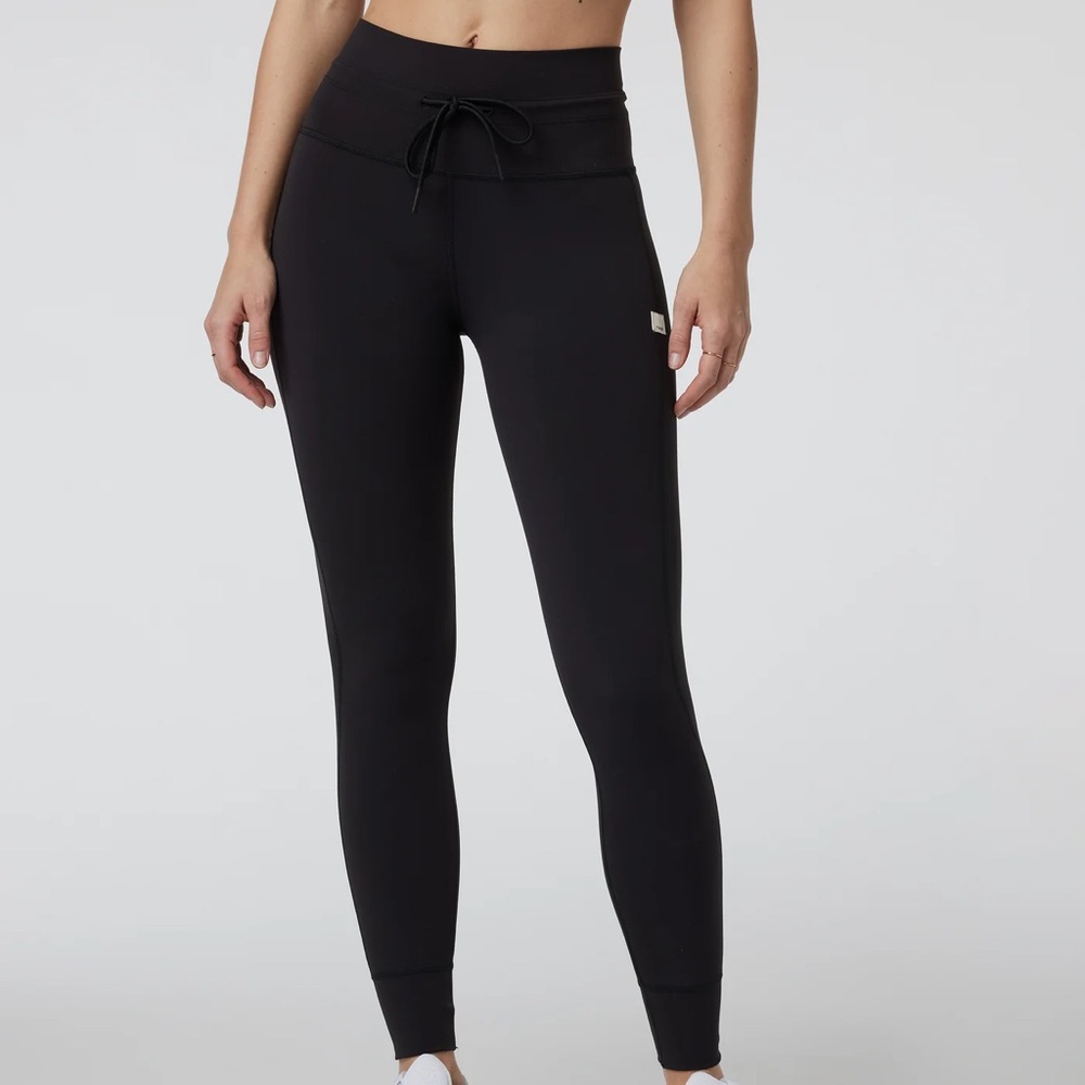 Vuori Black Leggings